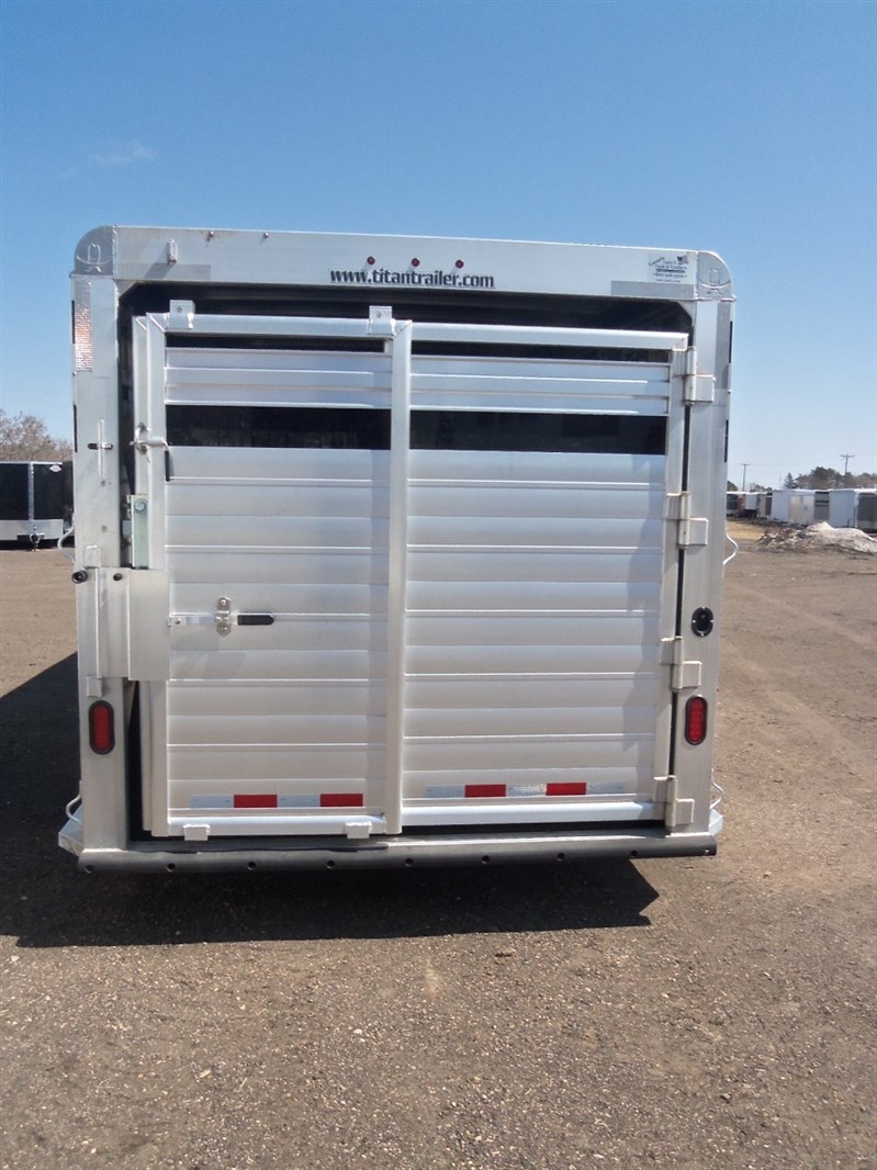 Trailer Photo 11