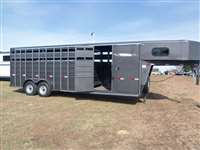 2022 Stock horse Titan  24' Stock Combo 4' Dress