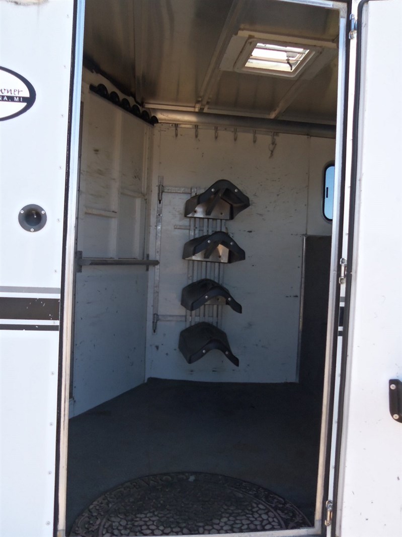 Trailer Photo 7