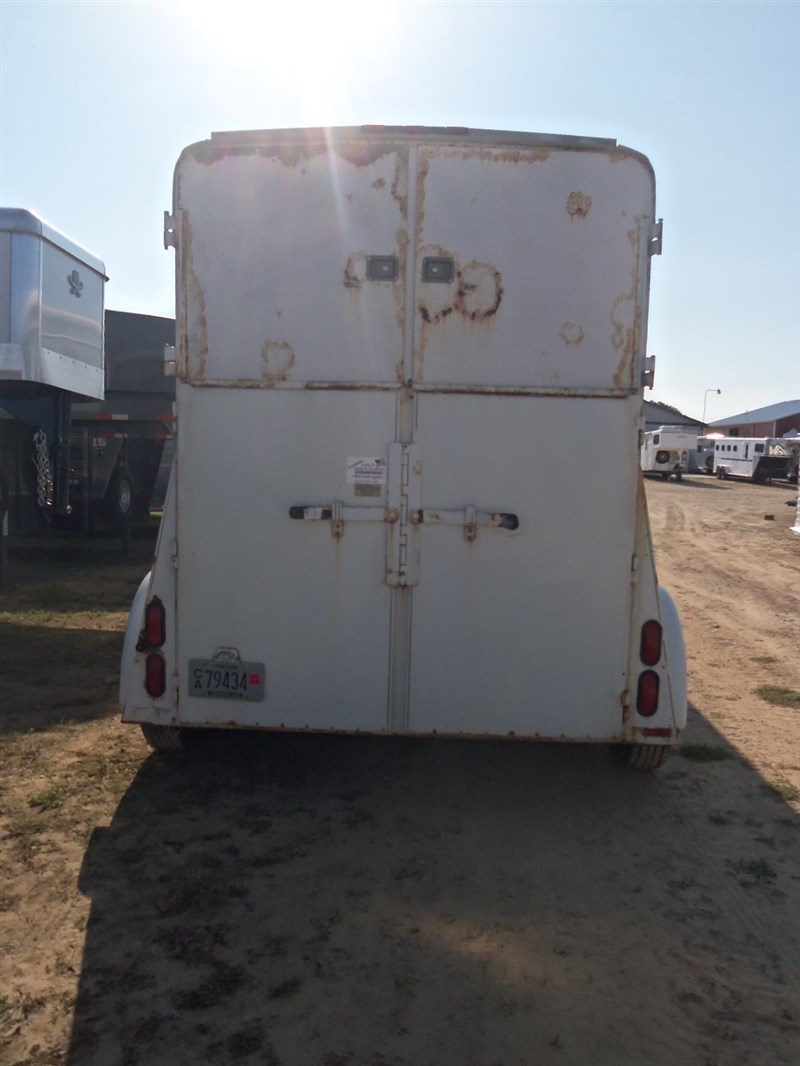 Trailer Photo 12