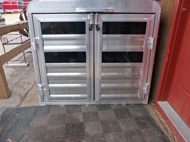 2023 Custom livestock box