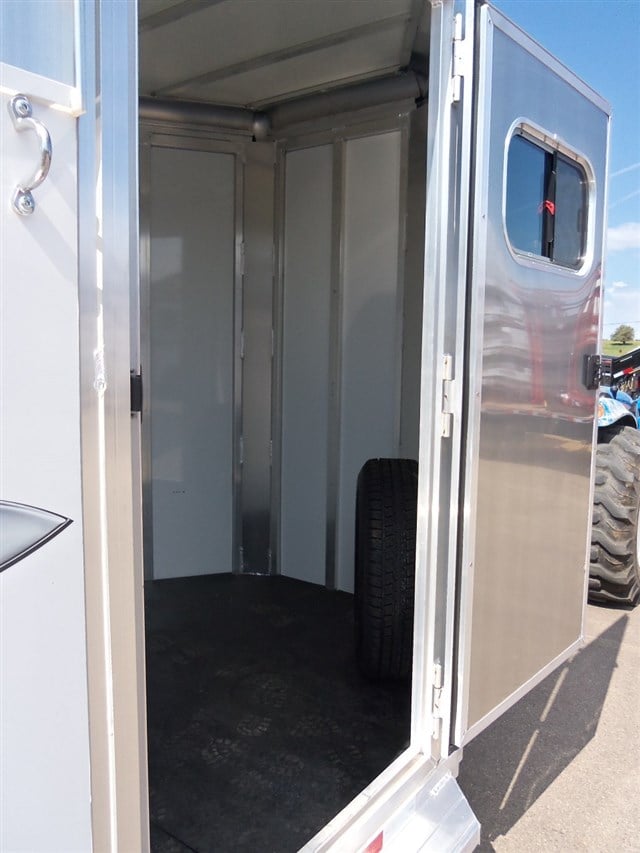 Trailer Photo 6