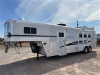 2006 3 horse Elite Elite 3 Horse 12' Living Quarters