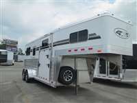 2026 2 + 1 horse 4-Star Trailers 19' 2+1 GN
