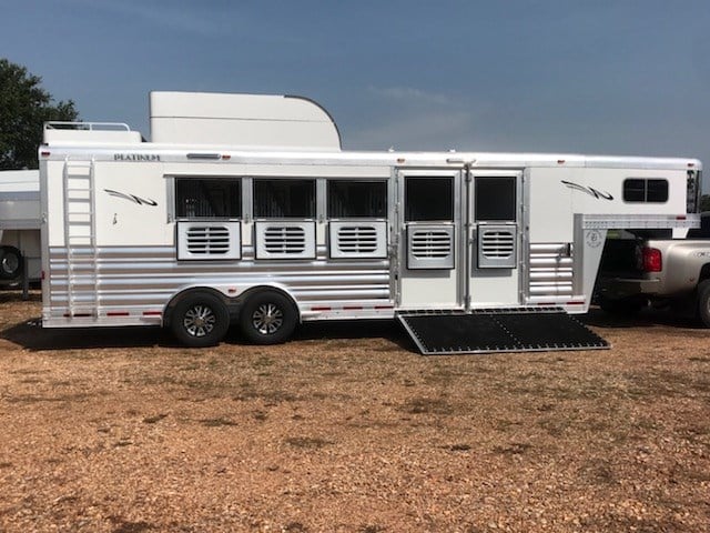 Trailer Photo 10