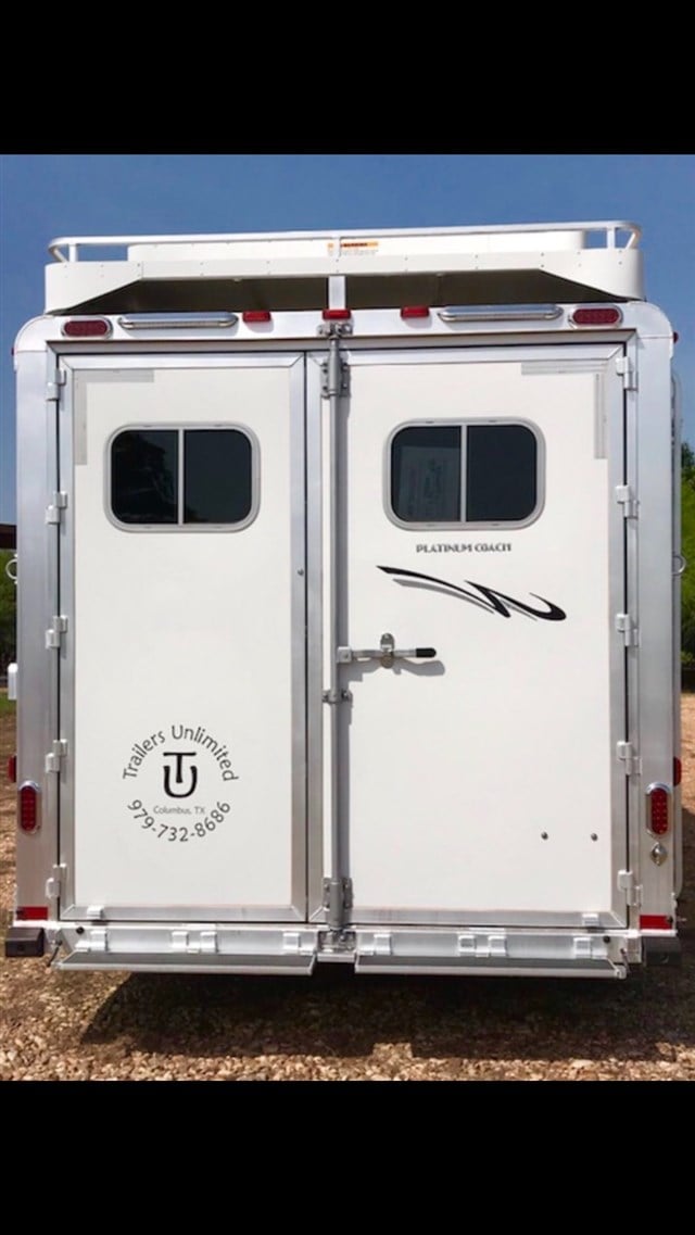 Trailer Photo 14