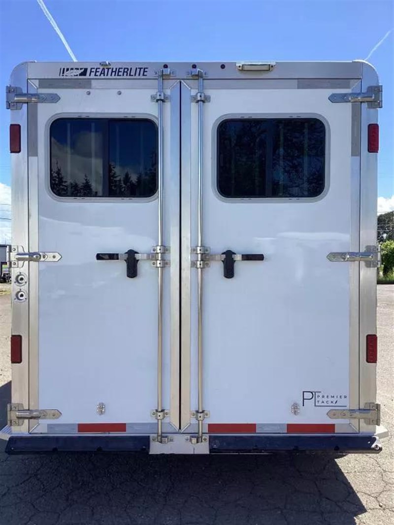 Trailer Image