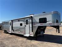 2026 Stock horse Merhow Merhow Stock Combo 12' LQ w/ Bunk Room