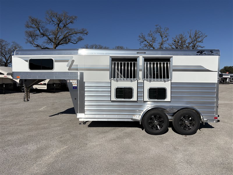 Trailer Photo 16