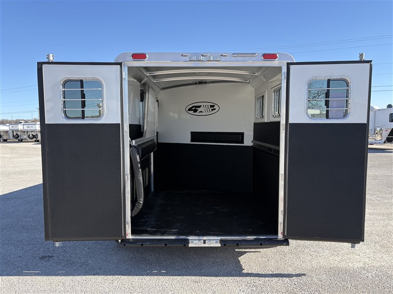 Trailer Photo 6