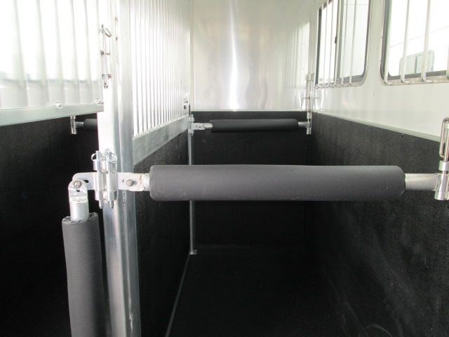 Trailer Photo 9
