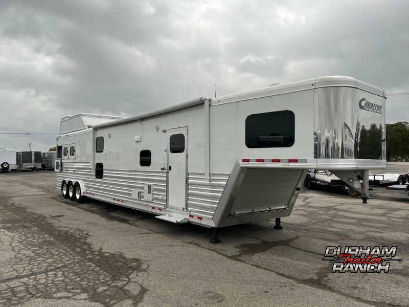 2022 Cimarron 3h, 19'6"sw, outback customs lq with slide out