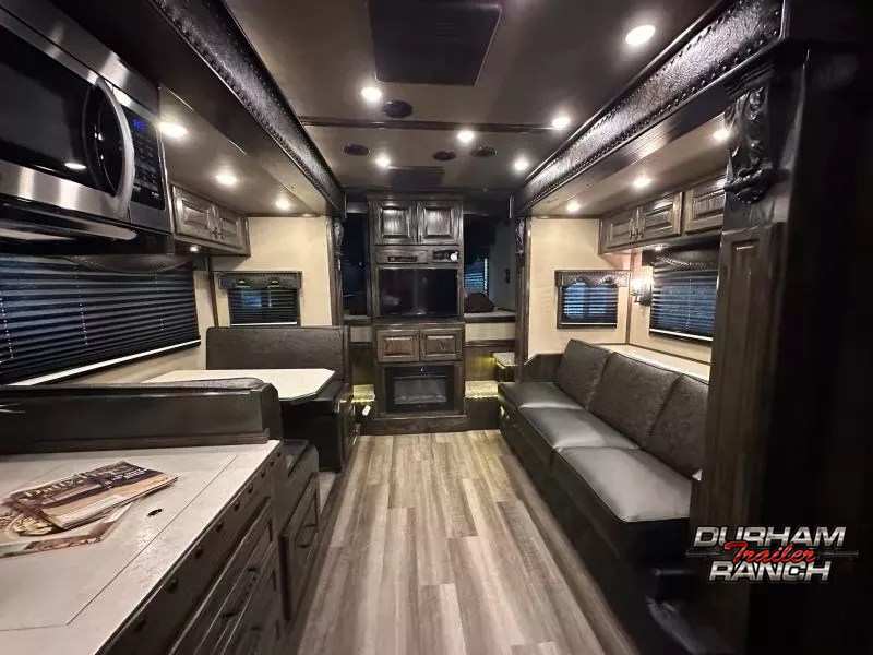 Trailer Photo 12