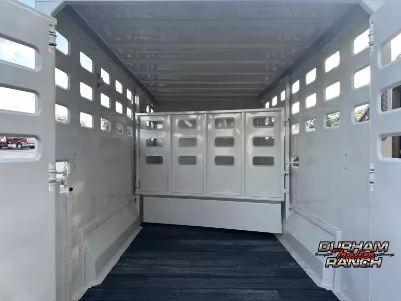 Trailer Photo 4