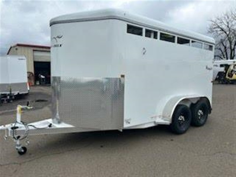 2025 Wrangler $96 per month, 0 down oac. wrangler - large stalls