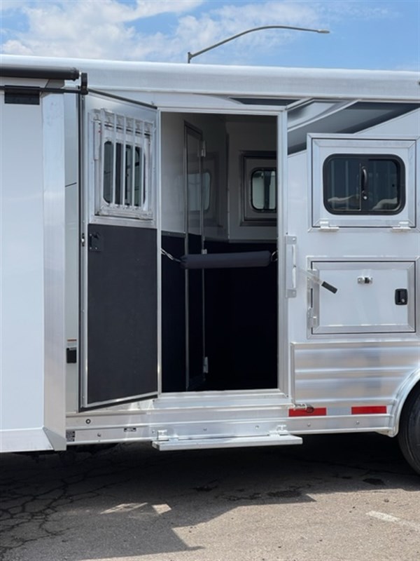Trailer Image