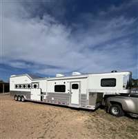 2025 5 horse Platinum 5h 18.6 swall rev load w large slide