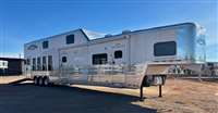 2022 5 horse Bloomer Bloomer 5 Horse Double Loft