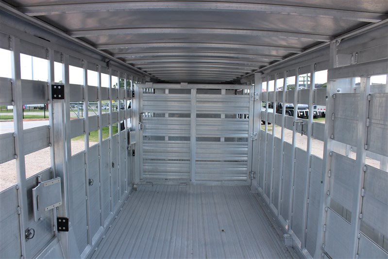 Trailer Photo 19