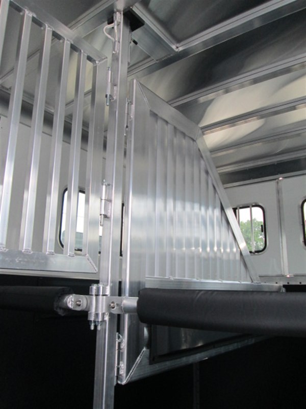 Trailer Photo 10