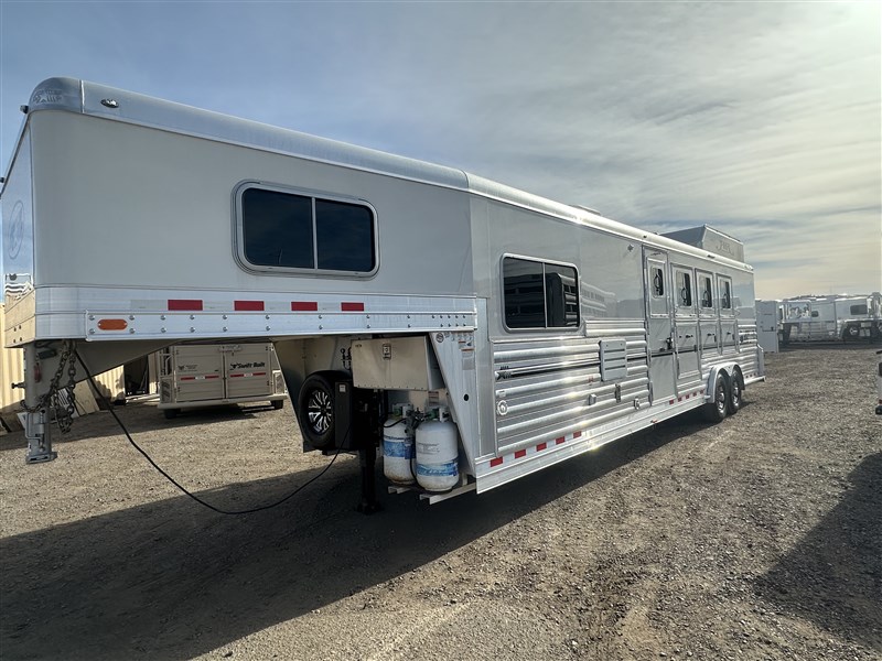 Trailer Image