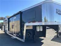 2023 4 horse Logan 4 horse sideload w/ 12' sw W/ slide and generator