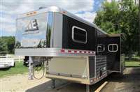 2023 3 horse Elite * Nice demo model 3 horse Custom --  16'8" Outback