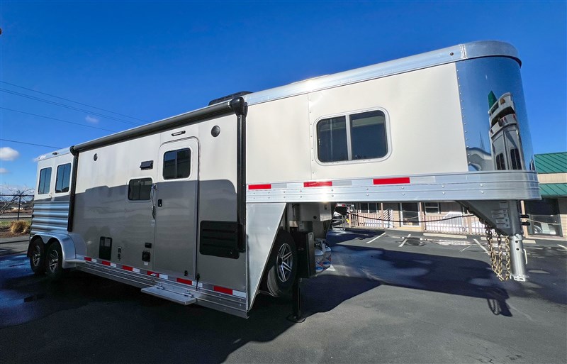 2026 Exiss 2-Horse Escape 7210 G
