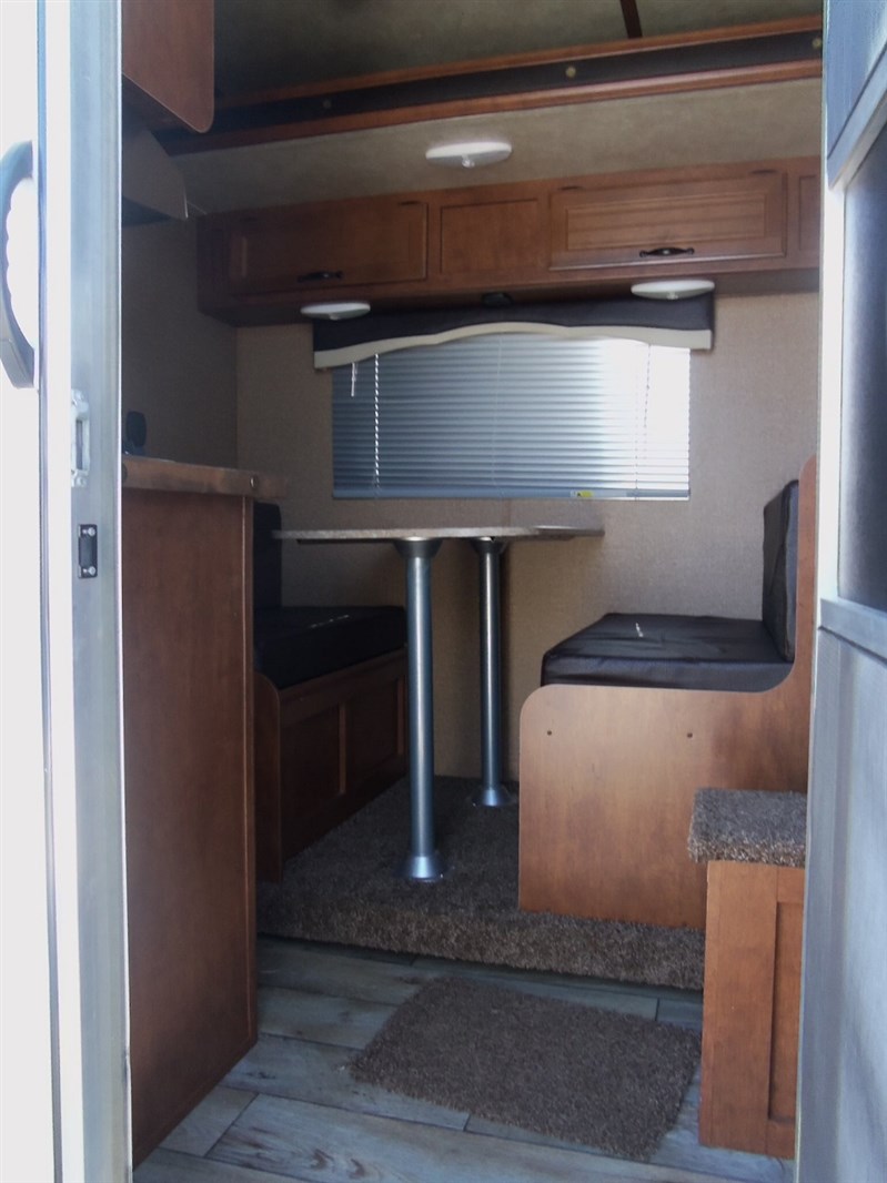 Trailer Photo 11