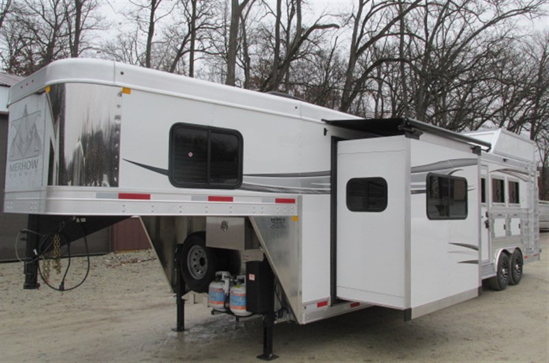 2026 Merhow 8315 summit -- hickory cabinets *fair special!!
