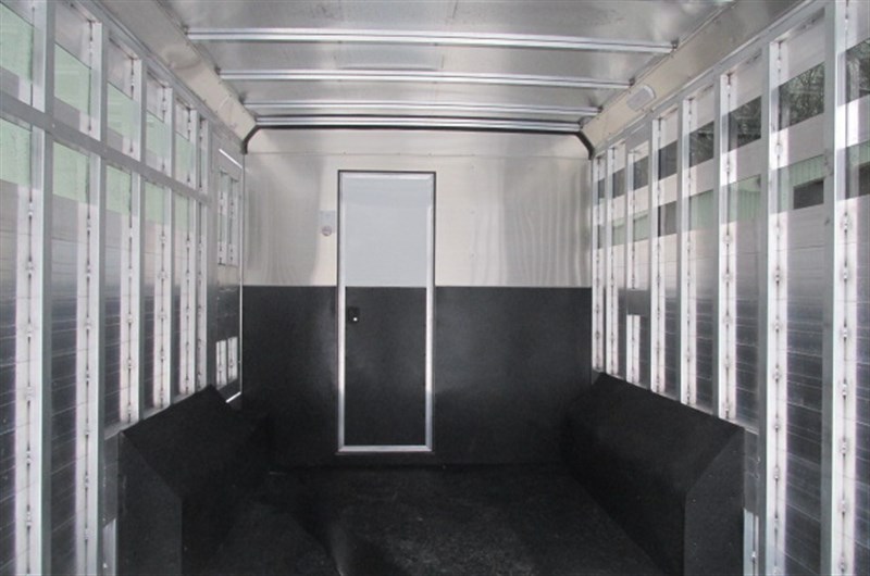 Trailer Photo 14