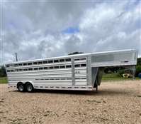 2026 Stock horse Platinum 24x8 stock trailer