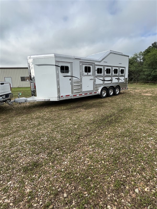 Trailer Photo 20