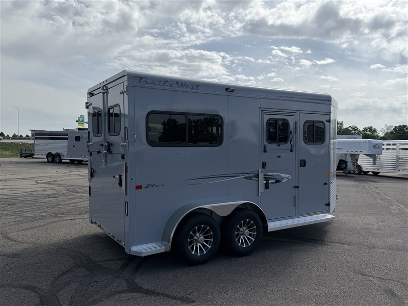 2027 Trails West royale plus warm 7'6'' tall titanium grey