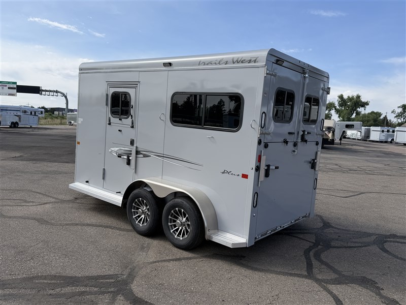 2027 Trails West royale plus warm 7'6'' tall titanium grey