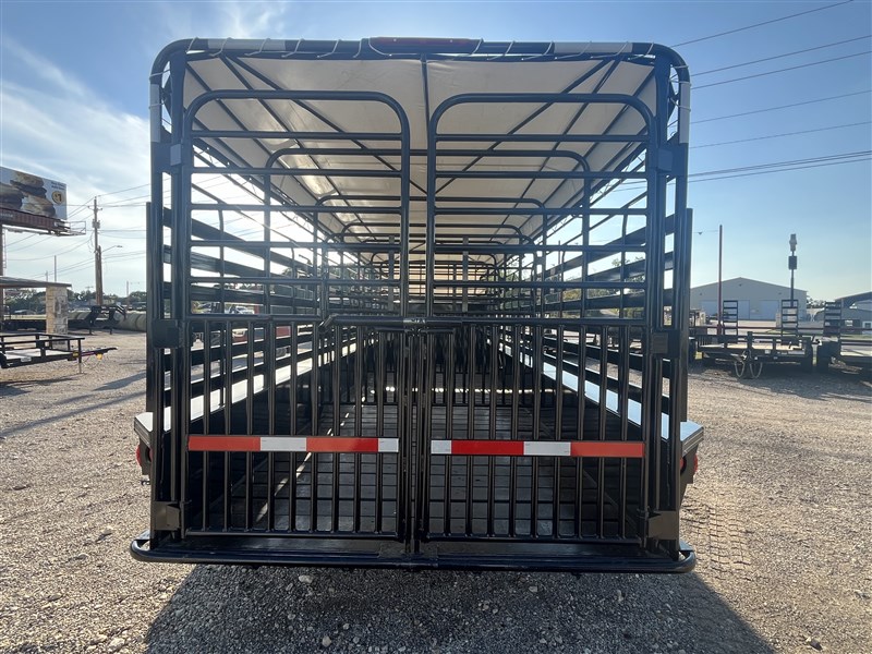 Trailer Photo 3