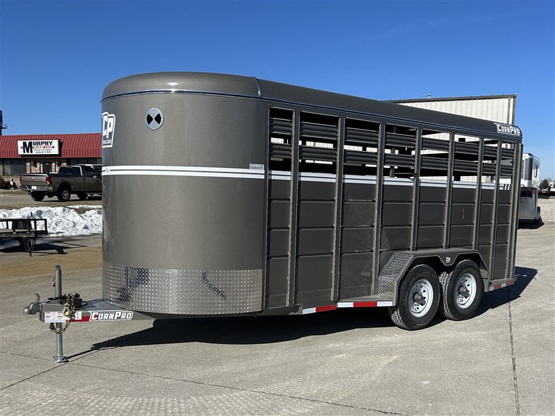 2026 CornPro 18' livestock bp