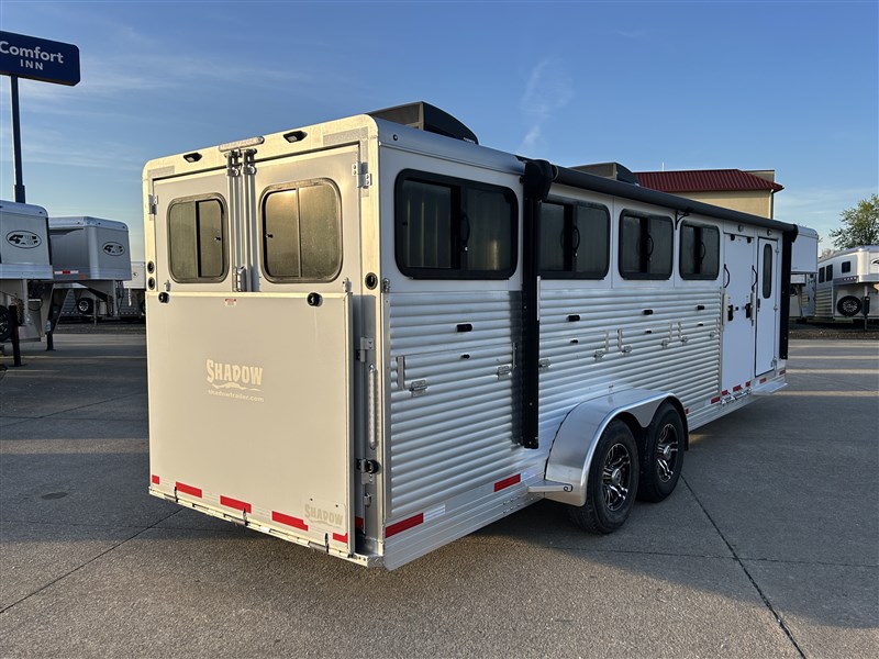 Trailer Photo 2