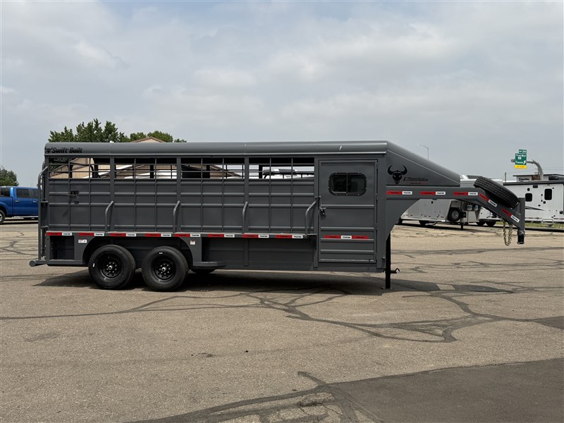 Trailer Photo 2