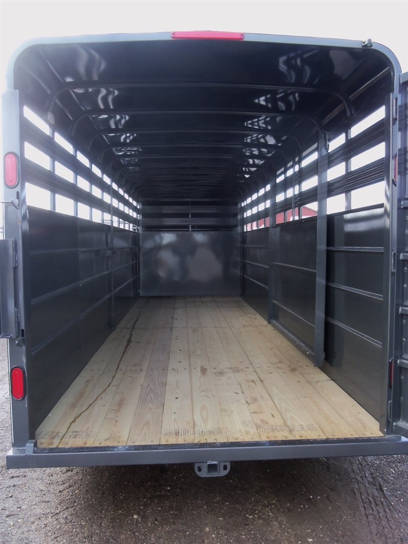 Trailer Photo 5