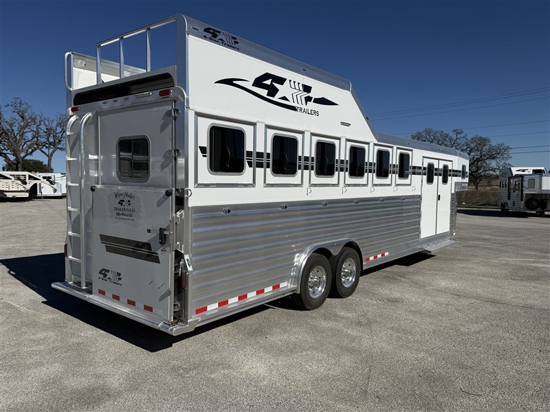 Trailer Photo 7
