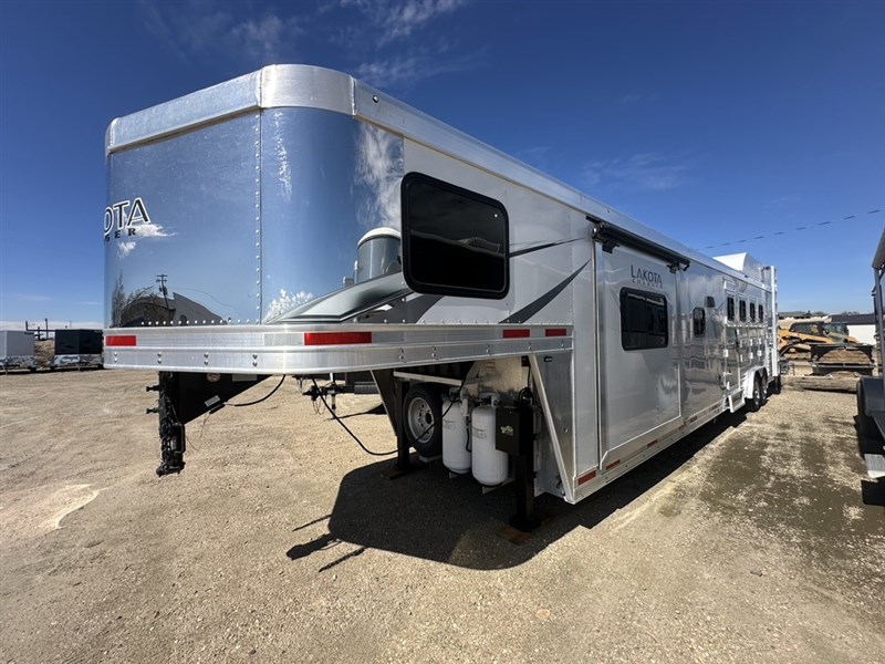 Trailer Photo 23