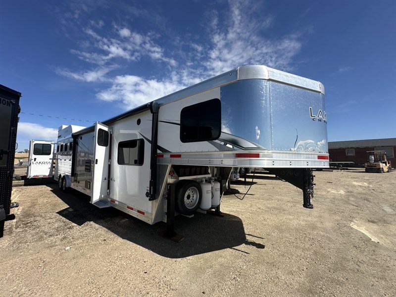 Trailer Photo 3