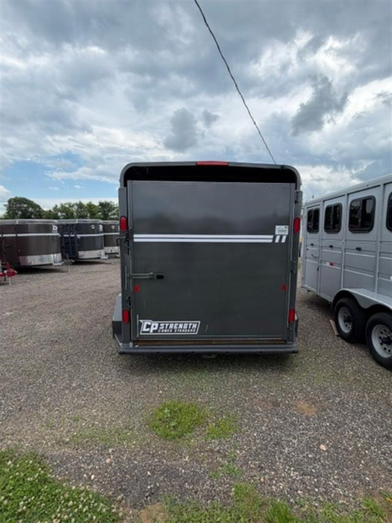 Trailer Photo 3