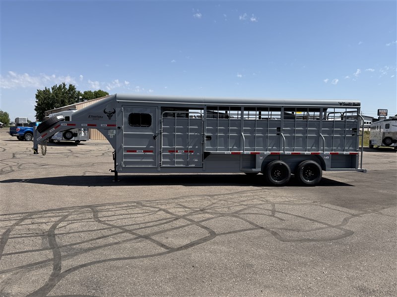Trailer Photo 11