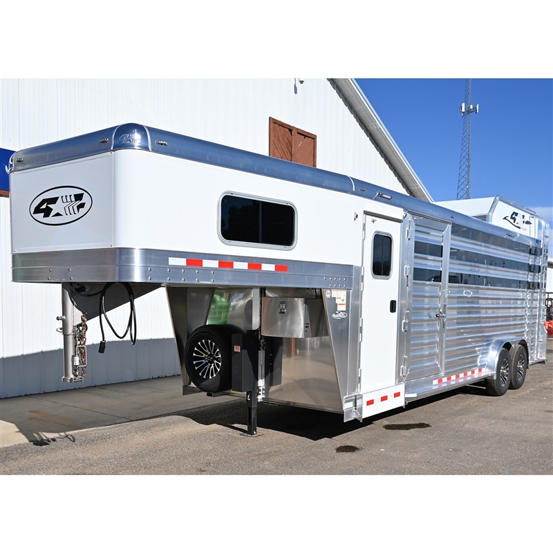2026 4 Star 24' Deluxe Stock Combo with Cowboy Tack