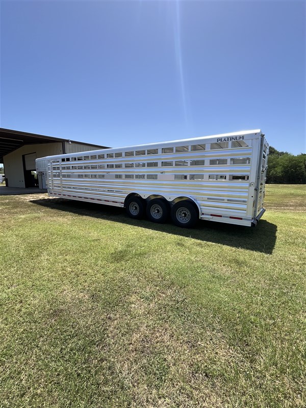 Trailer Photo 18