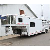 2015 4 horse Exiss Stock Combo 8' Living Quarter Horse Trailer