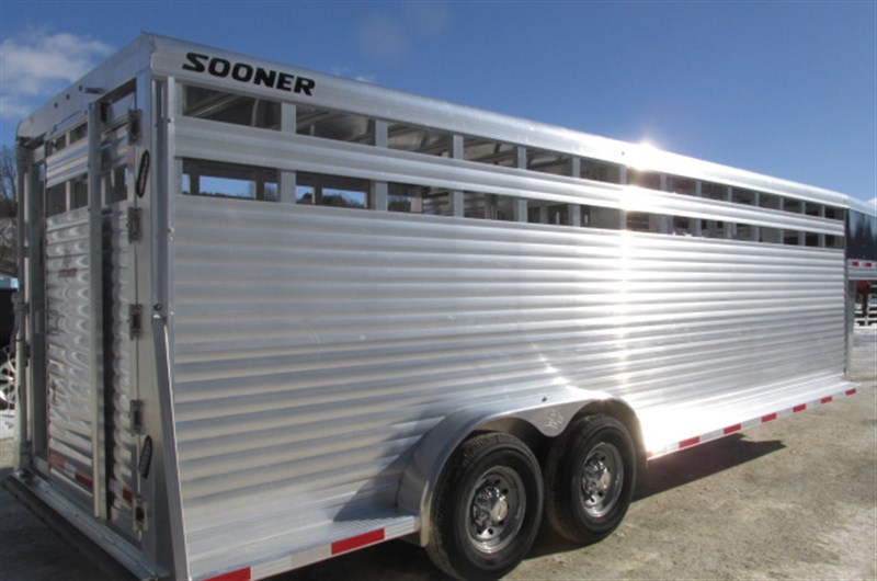 Trailer Photo 11