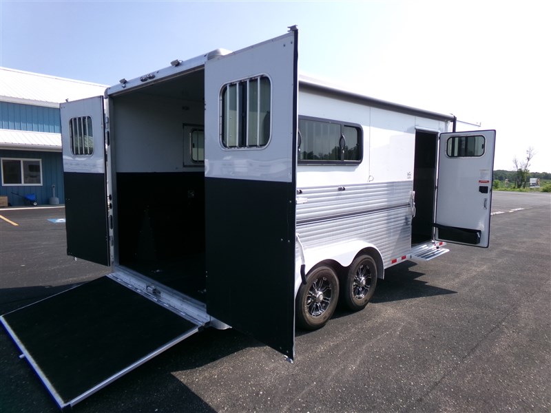 Trailer Photo 6